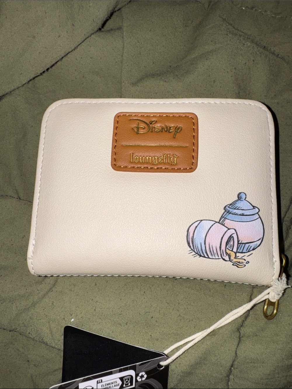 Disney Winnie the Pooh Pastel Blue & Green Zip Card Wallet - Picture 2 of 3